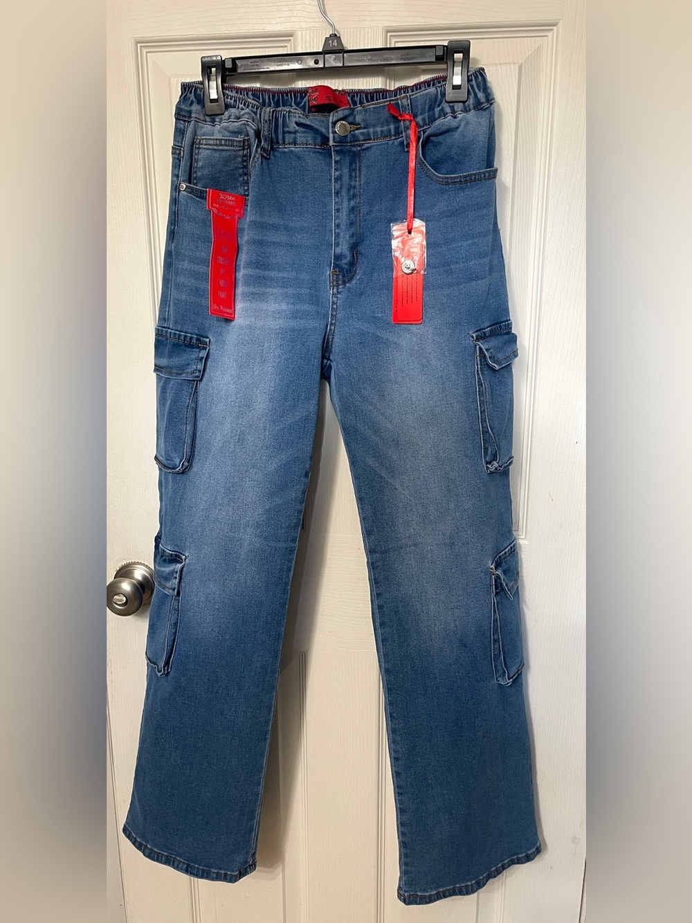 Roma Brand Medium Wash Cargo Pants Elastic Waist Size XL (12/14) NWT